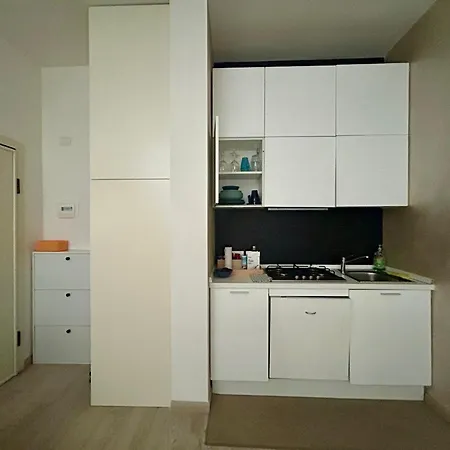 Rooftop-marinacentro-unique-beach-fun-smart-loveapt-train-park 公寓 里米尼