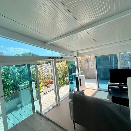 Rooftop-marinacentro-unique-beach-fun-smart-loveapt-train-park 里米尼