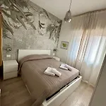 Rooftop-marinacentro-unique-beach-fun-smart-loveapt-train-park *