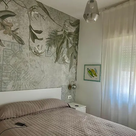 Apartmán Rooftop-marinacentro-unique-beach-fun-smart-loveapt-train-park