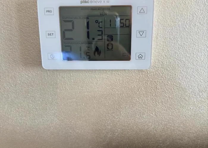 Rooftop-marinacentro-unique-beach-fun-smart-loveapt-train-park アパート