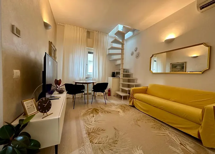 Rooftop-marinacentro-unique-beach-fun-smart-loveapt-train-park *